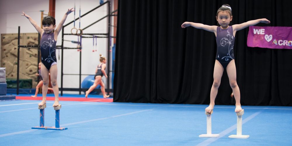 Kids-performing-gymnastics-training-Skylark-Sports